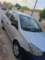 voitures-toyota-yaris-2004-algerie