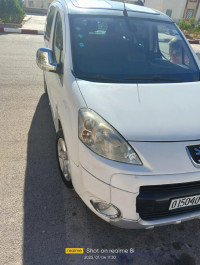 voitures-peugeot-partner-2010-tepee-batna-algerie