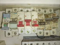 Matériel electrique ادوات كهربائية
