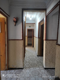 appartement-location-f3-alger-bordj-el-kiffan-algerie