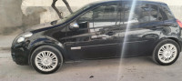 voitures-renault-clio-3-2012-oum-el-bouaghi-algerie