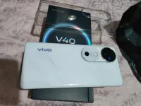 Vivo V40