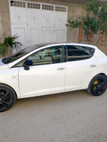 voitures-seat-ibiza-2013-fully-toit-ouvrant-bordj-bou-arreridj-algerie