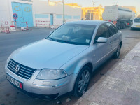 grande-berline-volkswagen-passat-2002-bechar-algerie