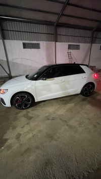 voitures-audi-a1-sport-back-2022-bouira-algerie