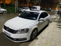 voitures-volkswagen-passat-2014-r-line-bouira-algerie