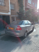 voitures-chevrolet-aveo-4-portes-2011-saida-algerie