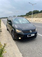 voitures-volkswagen-touran-2014-familly-dar-el-beida-alger-algerie