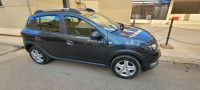 voitures-dacia-sandero-2016-stepway-bouzareah-alger-algerie