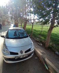 voitures-renault-clio-3-2007-bab-ezzouar-alger-algerie