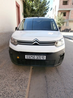 voitures-citroen-berlingo-2020-restylee-bouira-algerie