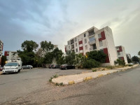 appartement-vente-f5-alger-bouzareah-algerie