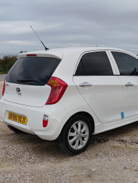 voitures-kia-picanto-2015-pop-plus-el-harrouch-skikda-algerie