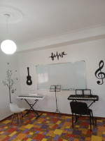 ecoles-formations-cours-de-pianoguitare-violon-dely-brahim-alger-algerie