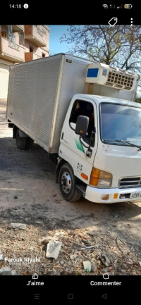 camion-hyundai-hd72-frigo-tablat-medea-algerie