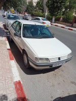 berline-peugeot-405-1990-guelma-algerie