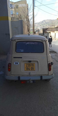 voitures-renault-4-1984-medea-algerie