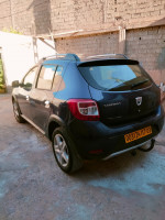 voitures-dacia-sandero-2017-stepway-laghouat-algerie