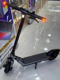 آخر-scooter-ninebot-e3-pro-باب-الزوار-الجزائر