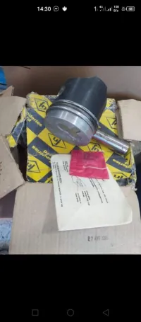 Piston 504