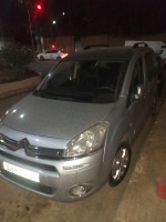 voitures-citroen-berlingo-2014-oran-algerie