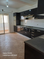 appartement-vente-f4-alger-ain-naadja-algerie