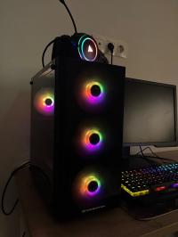 كمبيوتر-مكتبي-pc-gaming-boitier-xigmatek-scorpio-ii-ecran-benq-zowie-xl2411-العاشور-الجزائر