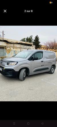 السيارات-النفعية-fiat-doblo-2025-الحامة-خنشلة-الجزائر