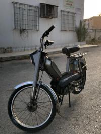 دراجات-نارية-وسكوترات-peugeot-103-القليعة-تيبازة-الجزائر
