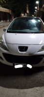 voitures-peugeot-207-2012-allure-tlemcen-algerie