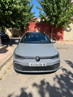 voitures-volkswagen-golf-8-2024-gtd-mohammadia-alger-algerie