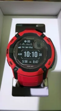 Montre GARMIN Instinct 2X Solar provenance Italie 