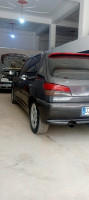 voitures-peugeot-306-2001-algerie