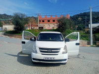 fourgon-hyundai-h-1-2012-ait-boumehdi-tizi-ouzou-algerie