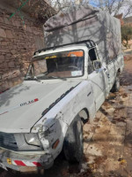 utilitaire-mazda-b1600-1984-tiaret-algerie