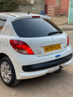 voitures-peugeot-207-2012-new-active-baraki-alger-algerie