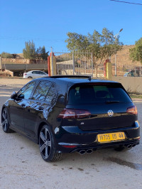 voitures-volkswagen-golf-7-2015-r-ain-defla-algerie