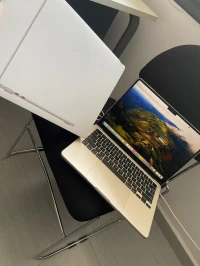 APPLE MACBOOK AIR 2022 M2 13.6* 8GB RAM 256GB SSD MAC BOOK AIRM2