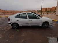 voitures-renault-megane-1-1999-laghouat-algerie