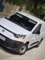 voitures-fiat-doblo-2023-batna-algerie