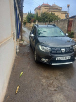 voitures-dacia-sandero-2017-stepway-bouzareah-alger-algerie