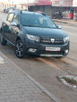 voitures-dacia-stepway-2017-douaouda-tipaza-algerie