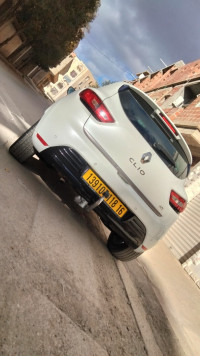 voitures-renault-clio-4-2018-limited-sedrata-souk-ahras-algerie