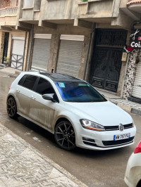 voitures-volkswagen-golf-7-2017-ferdjioua-mila-algerie