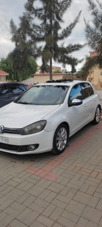 voitures-volkswagen-golf-6-2011-el-achour-alger-algerie