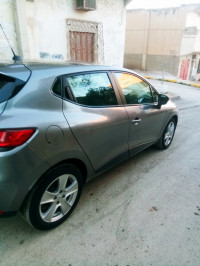 voitures-renault-clio-4-2013-dynamique-ain-beida-oum-el-bouaghi-algerie