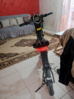 motos-scooters-دراجة-كهربائبة-كهربائية-2023-el-harrach-alger-algerie