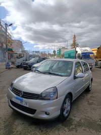 voitures-renault-clio-campus-2011-collo-skikda-algerie