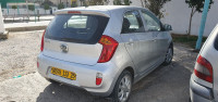 voitures-kia-picanto-2013-pop-constantine-algerie