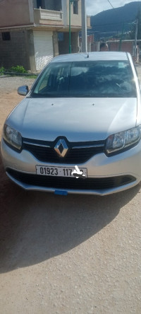 voitures-renault-symbol-2017-extreme-collo-skikda-algerie